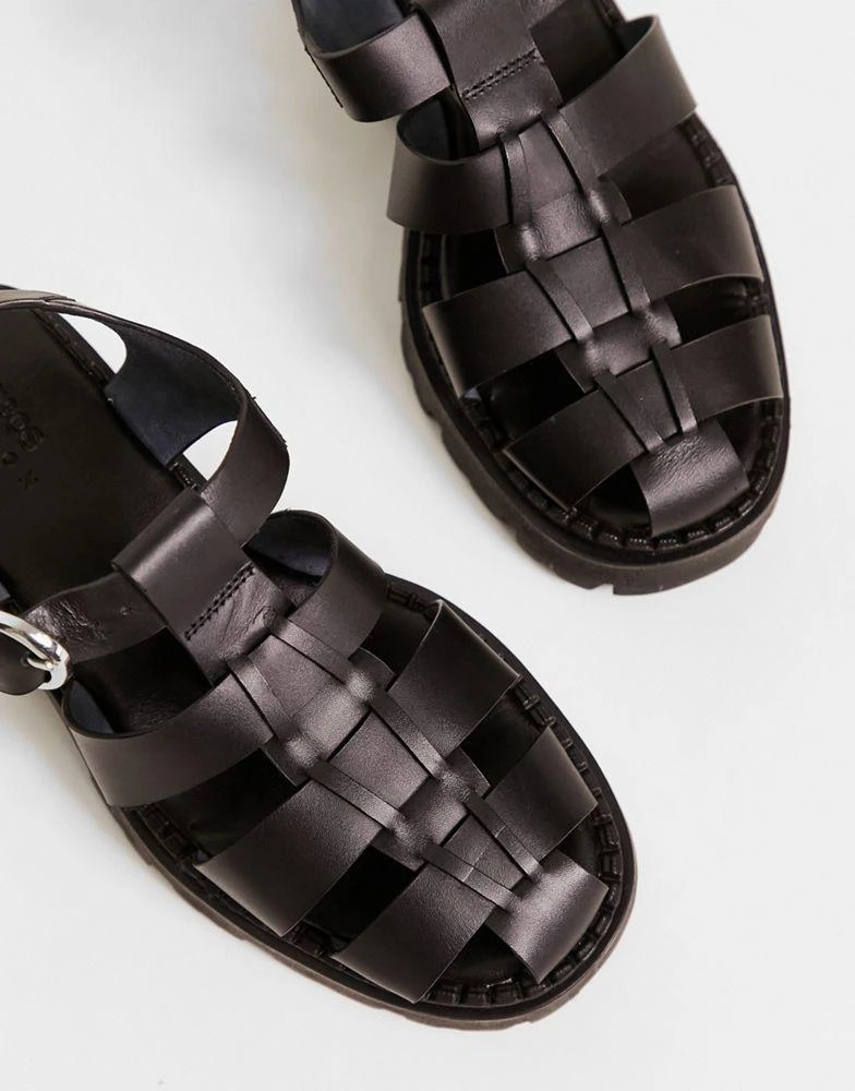 ASOS ASOS DESIGN Wide Fit Minnow leather fisherman flat shoes in black 2