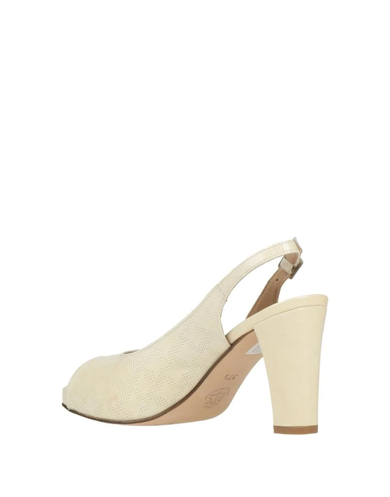 CALPIERRE Sandals 3