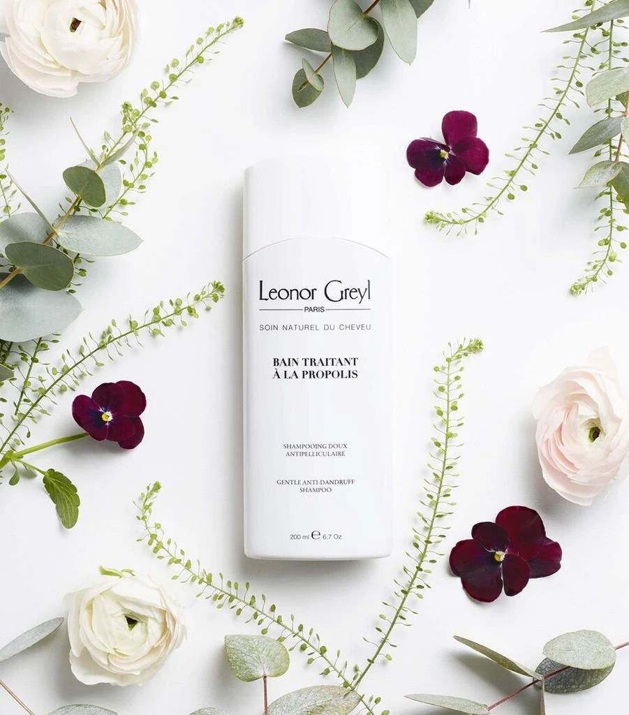 Leonor Greyl Bain Traitant À La Propolis Anti-Dandruff Shampoo (200ml) 2