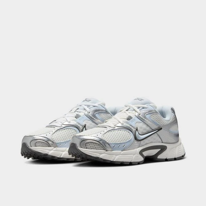 NIKE Women's Nike V5 RNR Casual Shoes 3