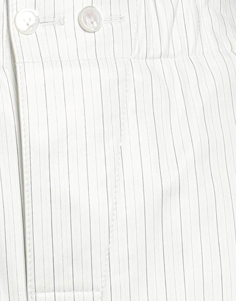 Bottega Veneta Shorts 
Bermuda 4