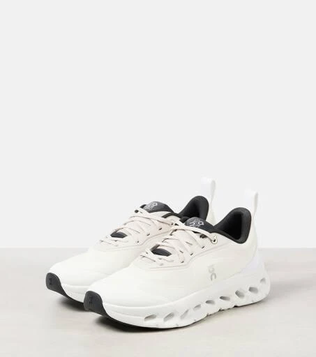 Loewe x On Cloudtilt 2.0 running shoes 5