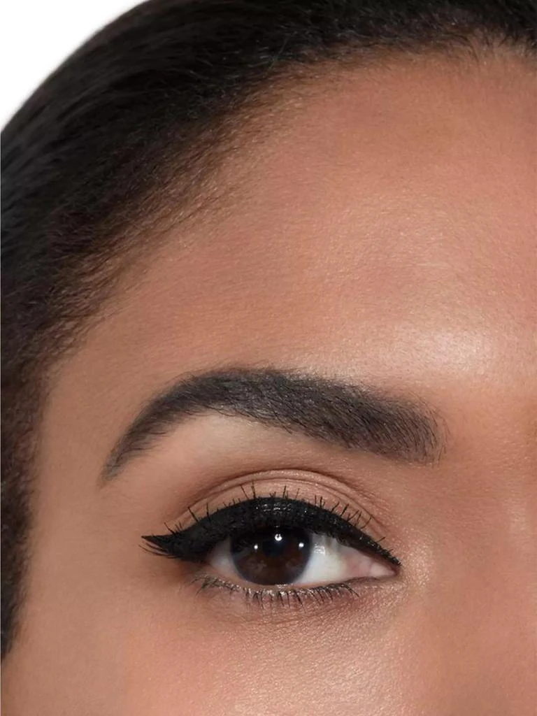 Chanel Eyeliner Pen 3