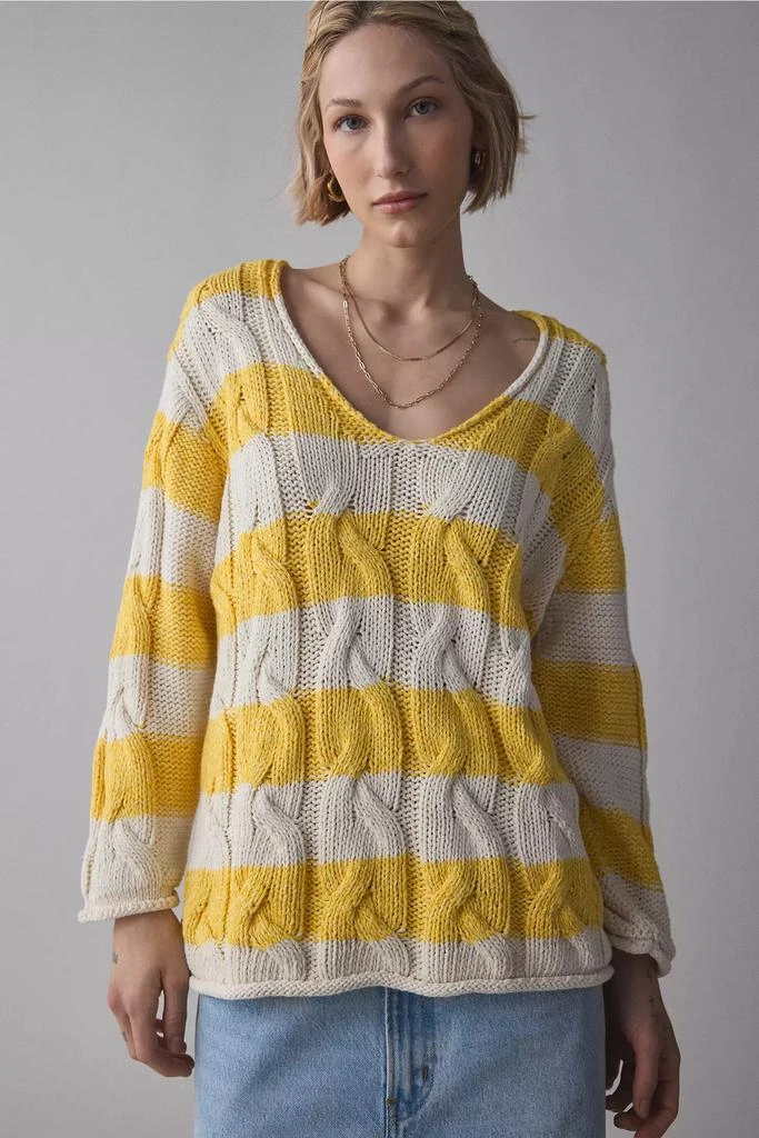 BDG BDG Skylar Oversized Cable Knit Pullover Sweater 2