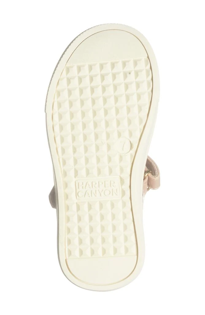 Harper Canyon Kids
Pennelope Mary Jane Sneaker 6