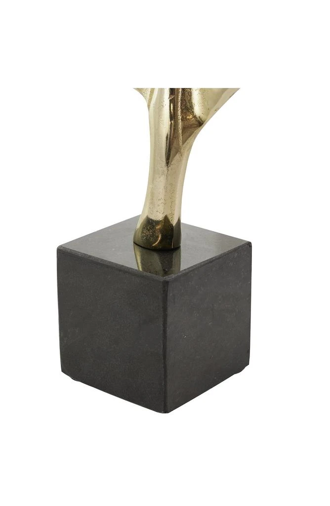 UMA Contemporary Leaf Statue 8