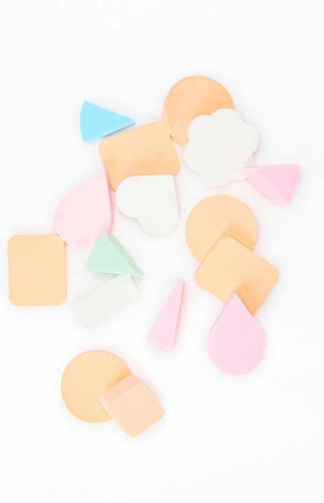 CELAVI 16 Pack Assorted Blending Sponges 4