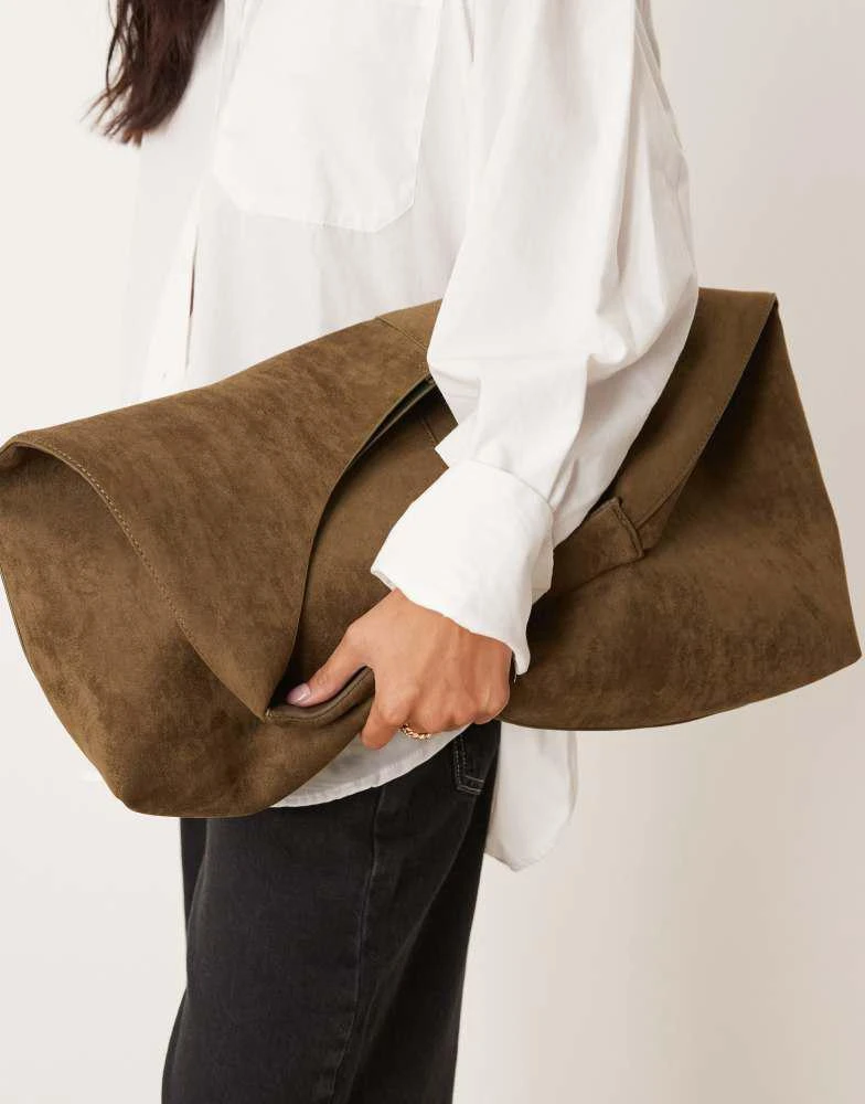 ASOS ASOS DESIGN faux suede scoop tote bag in khaki 2