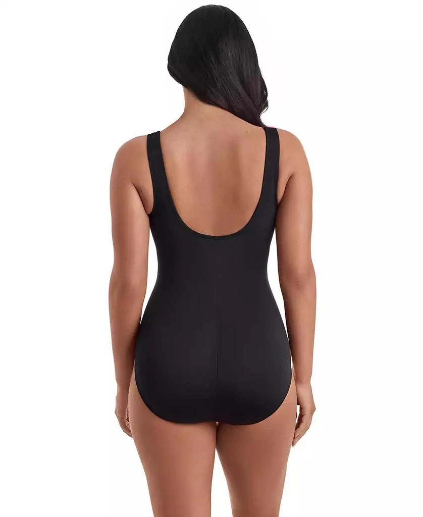 ShapeSolver Women
s Scoop Neck One-Piece Swimsuit 3