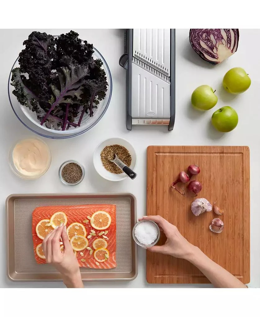 OXO Good Grips Chef’s Mandoline Slicer 2.0 4