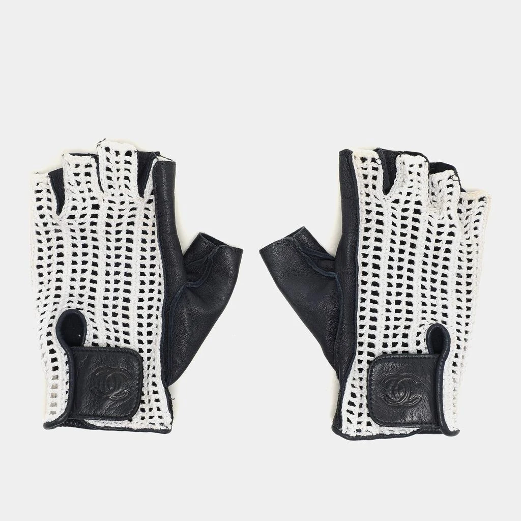 Chanel Chanel Navy Blue/White Leather and Crochet Fingerless Gloves 1