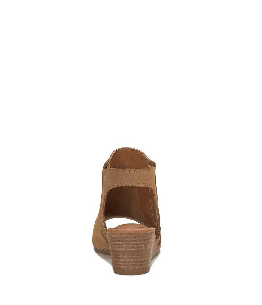 Lucky Brand Movisa 4