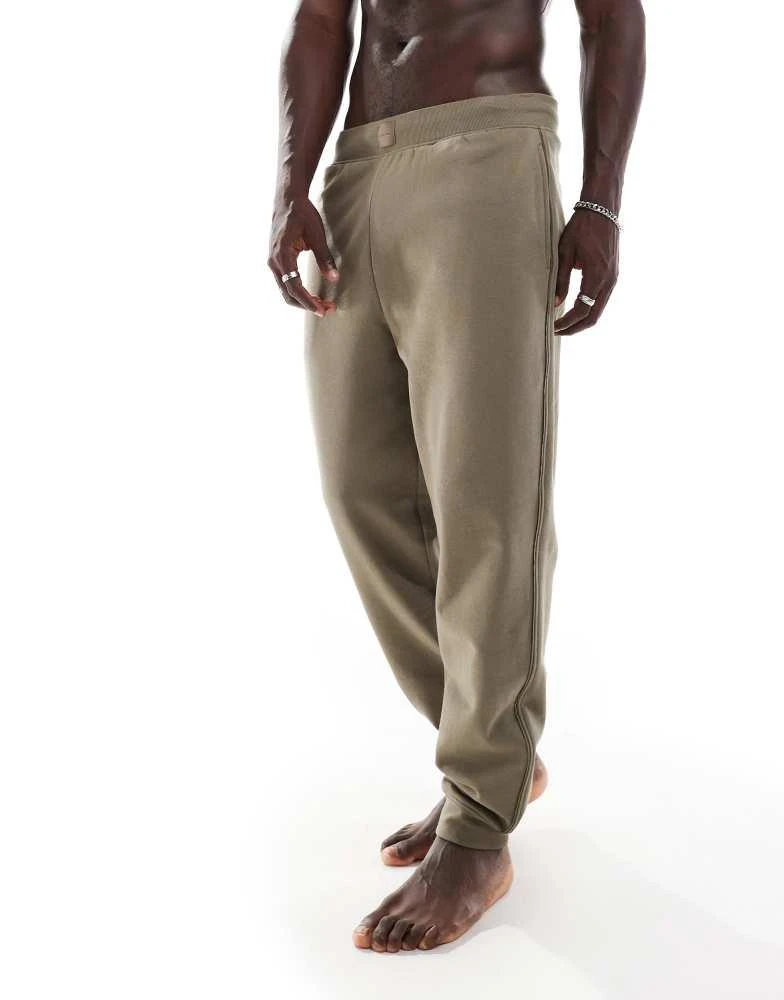 Calvin Klein Calvin Klein Tonal Logo lounge jogger in olive 2