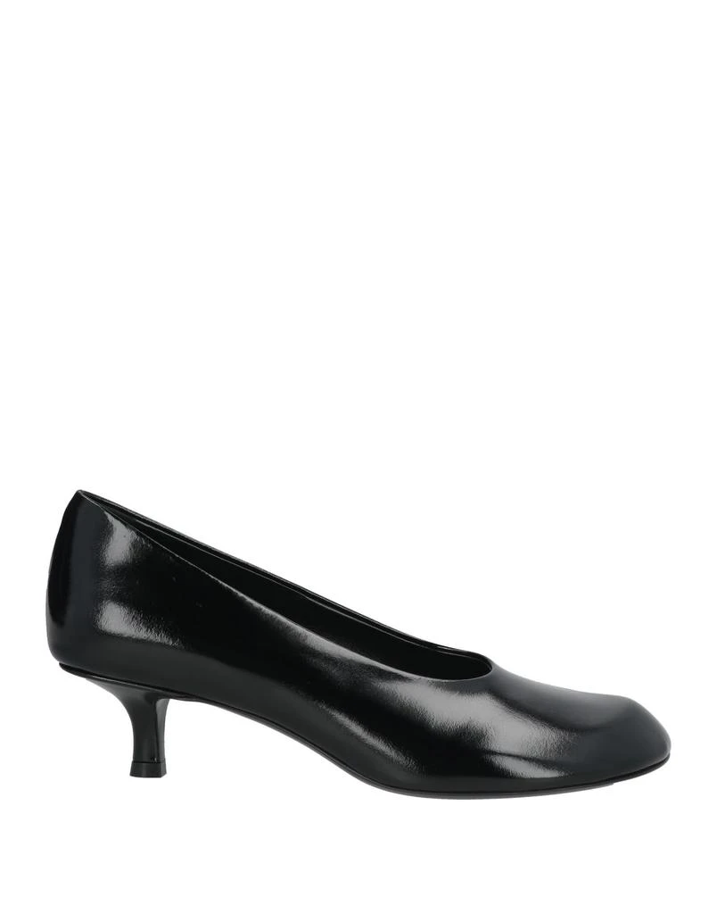 Burberry Pump 1