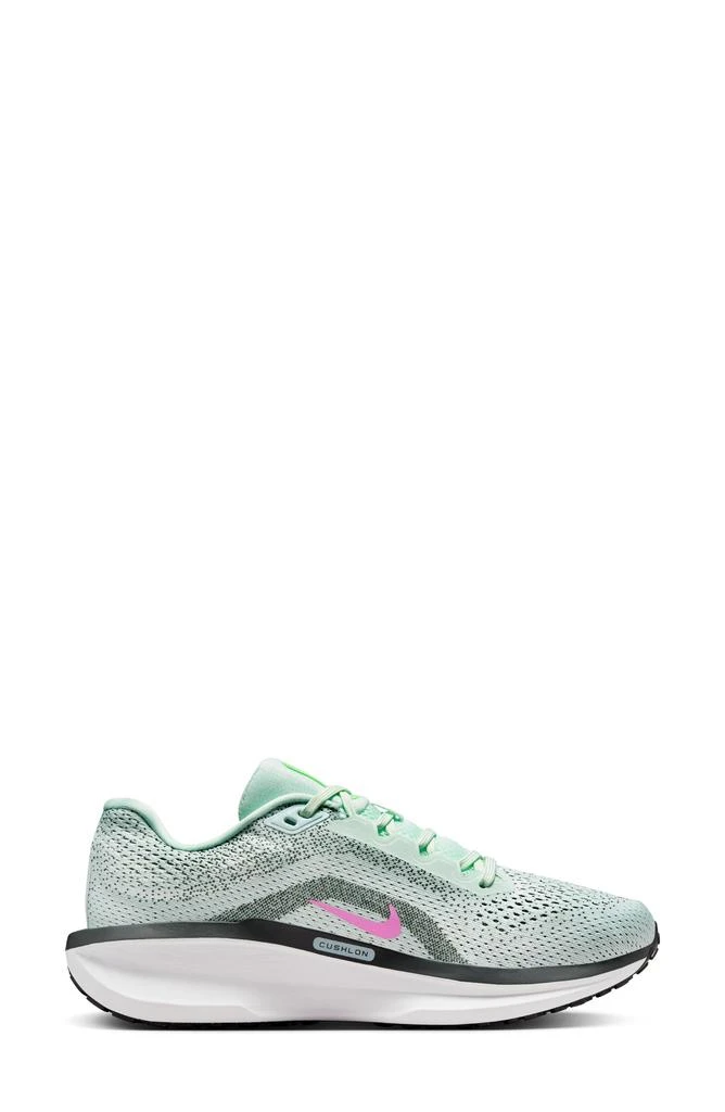 NIKE Air Winflo 11 Running Shoe 5