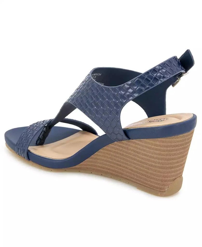 Kenneth Cole Women's Greatly Thong Almond Toe Wedge Sandals 6