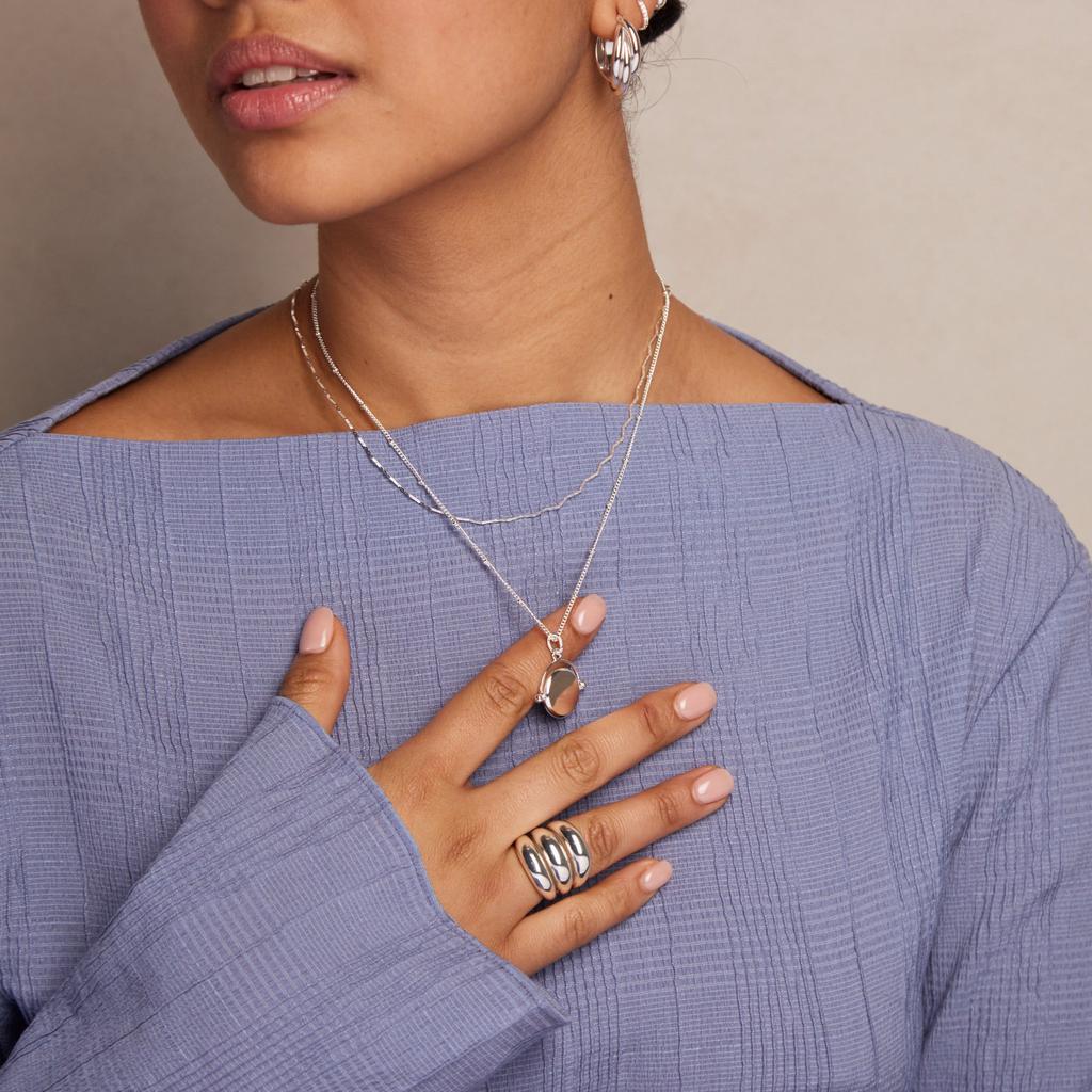 Orelia LUXE LUXE Faceted Disc Spinner Necklace