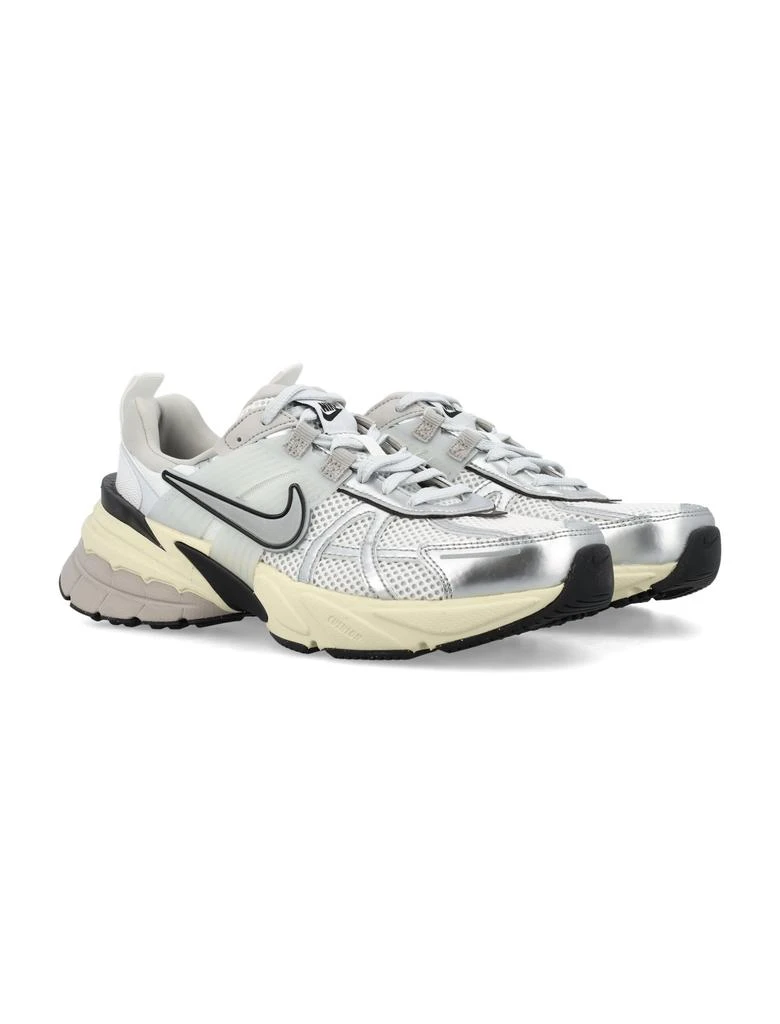 NIKE V2K RUN 2
