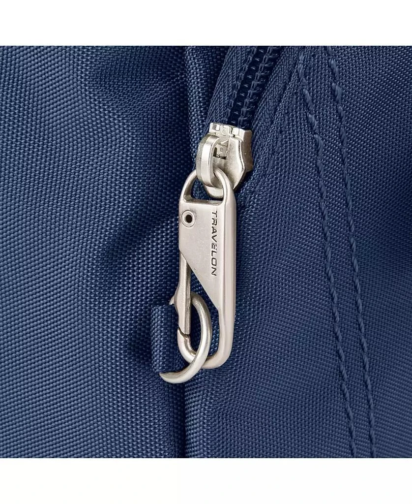 Travelon Anti-Theft Classic Essential Messenger 6