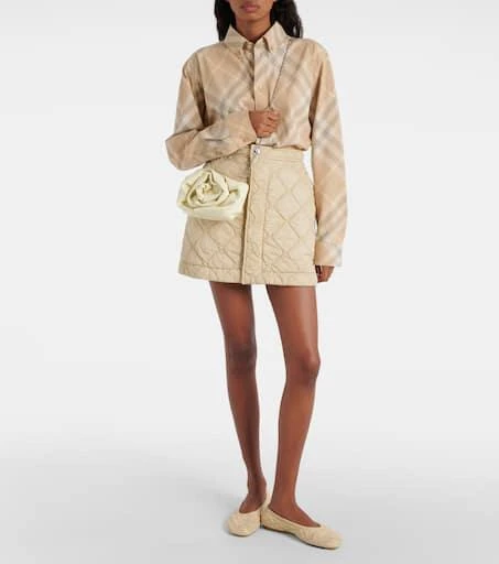 Burberry Rose gathered leather clutch 5