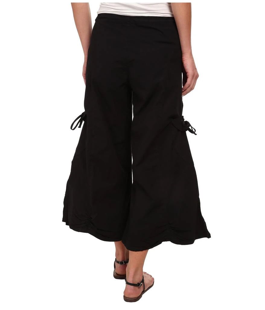XCVI Cargo Gaucho Crop 3