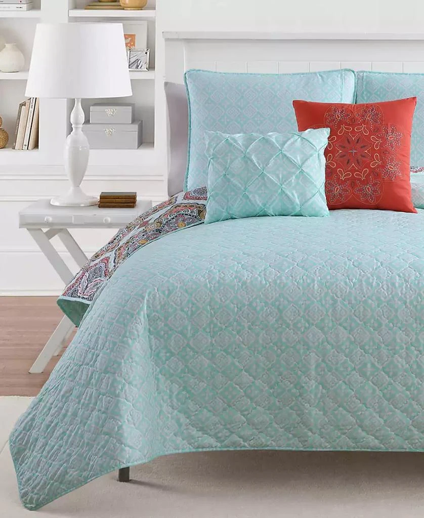 VCNY Home Yara Reversible 3-Pc. Full/Queen Quilt Set 2