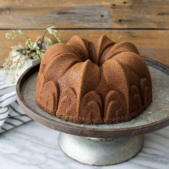 Nordic Ware Fleur de Lis Bundt Pan 3