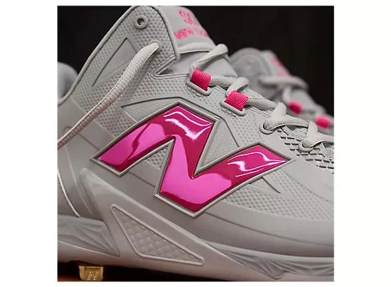New Balance FuelCell Ohtani 1 Mothers Day 7