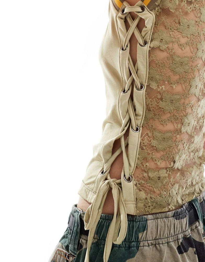 COLLUSION COLLUSION eyelet corset top with binding in khaki 2