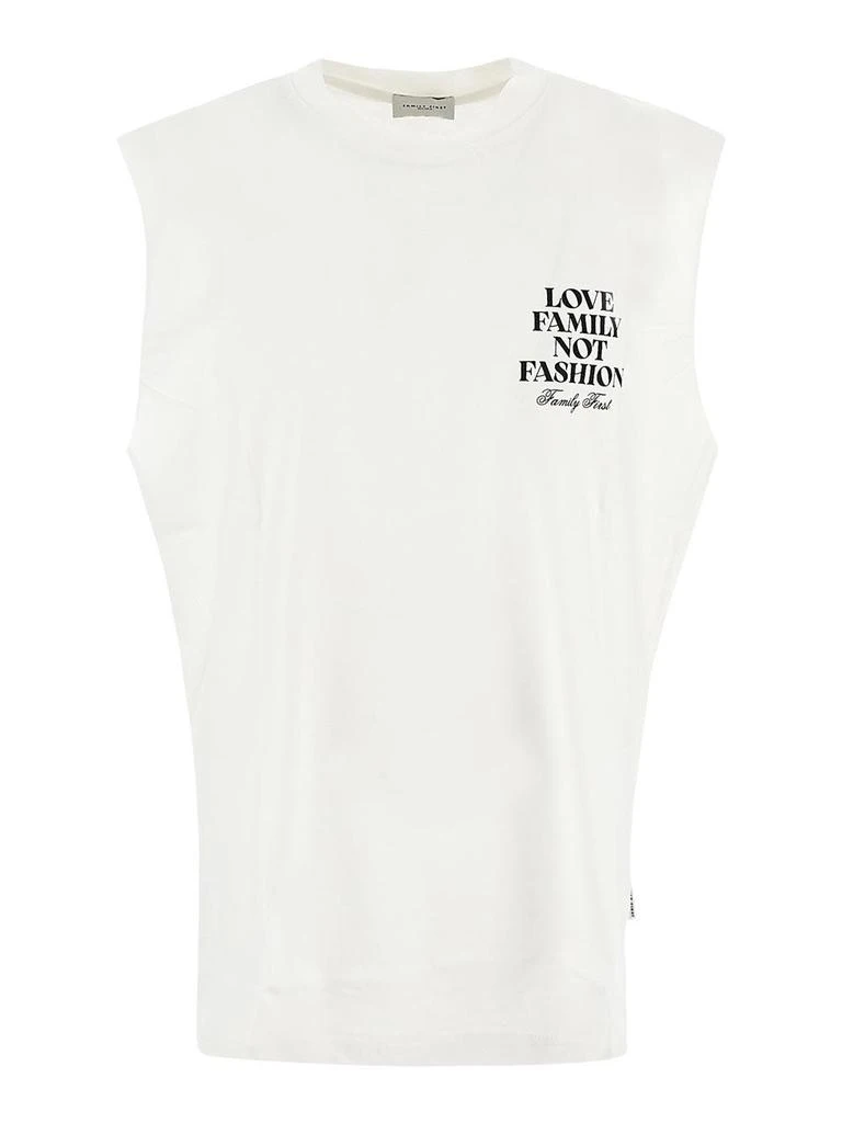 Family First tshirt man 1