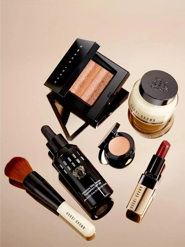 Bobbi Brown Full Coverage Brush 2