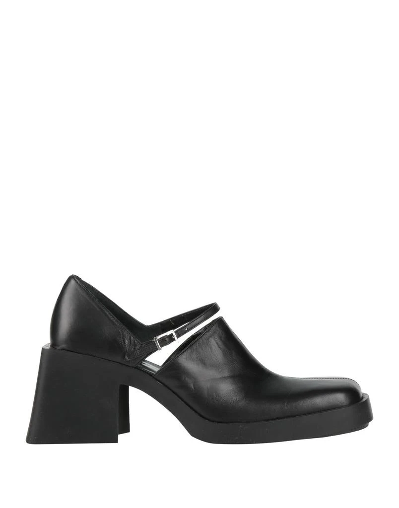 Justine Clenquet Pump 1