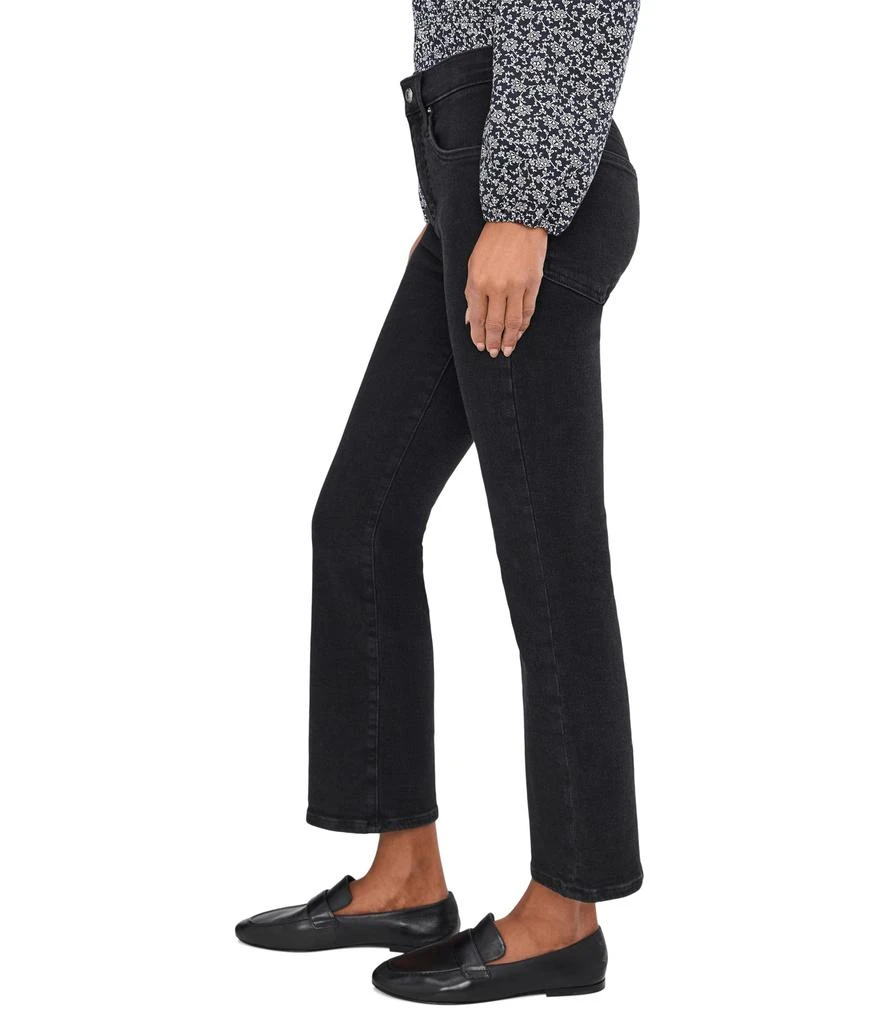 Madewell The Stretch Flare Crop Jean in Black Rinse 3