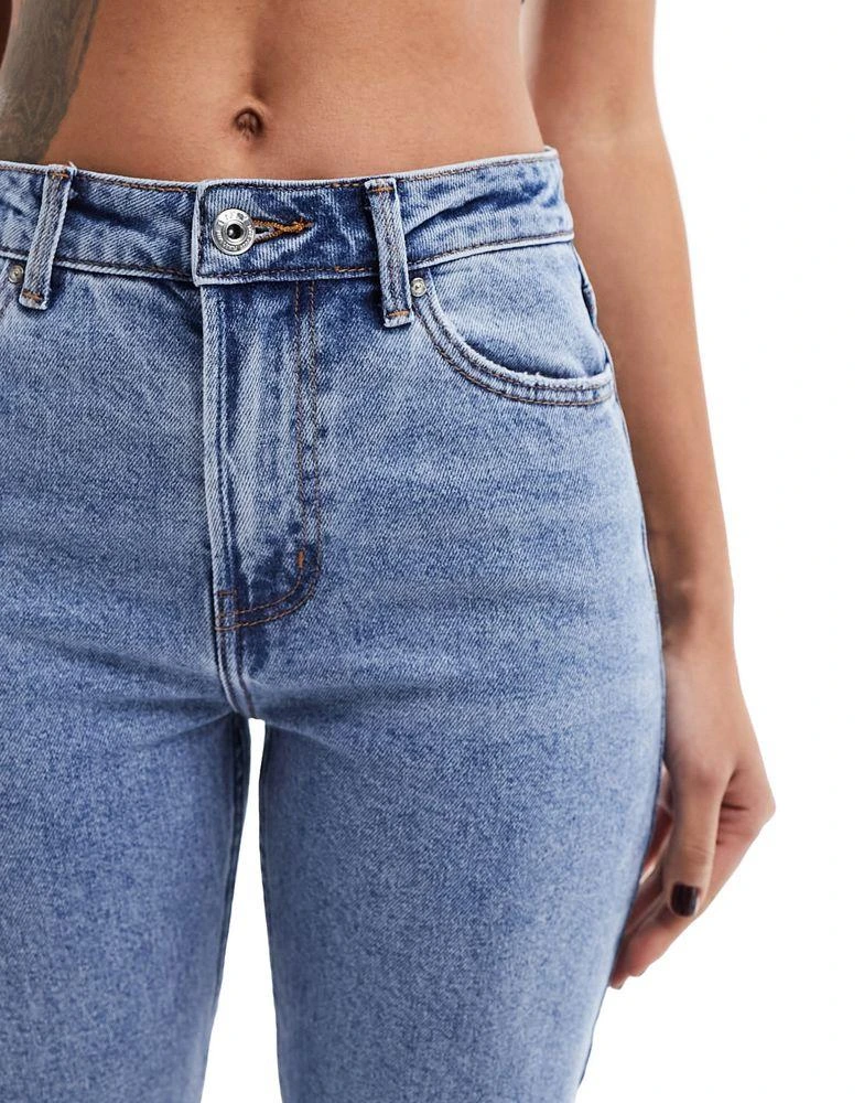 ONLY ONLY Emily high waisted straight leg jeans in light wash 5