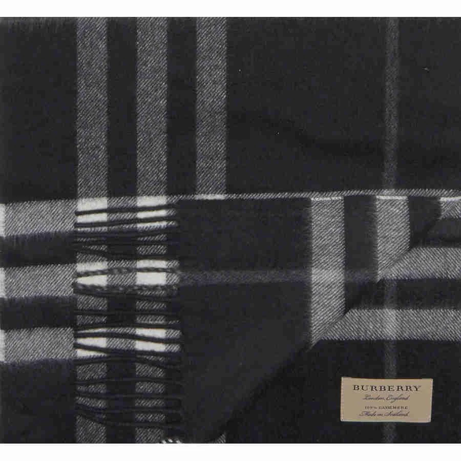 Burberry The Classic Check Cashmere Scarf 3