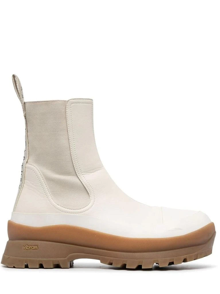 NA White Trace boots 1