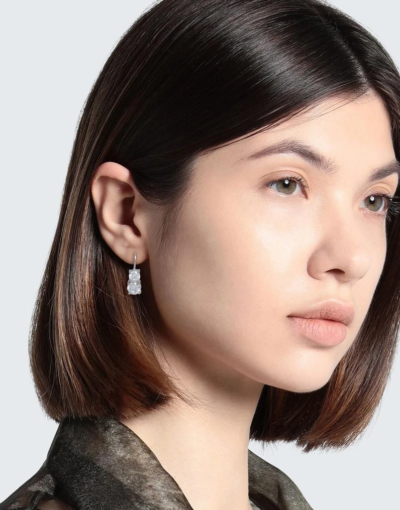 Shashi Earrings 3