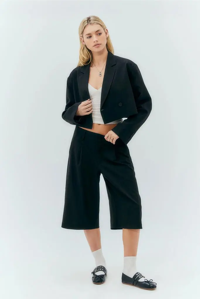 Light Before Dark Light Before Dark Cropped Oversized Blazer 1