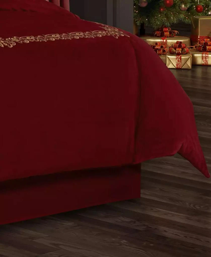 J Queen New York Noelle 3-Pc. Duvet Cover Set 1