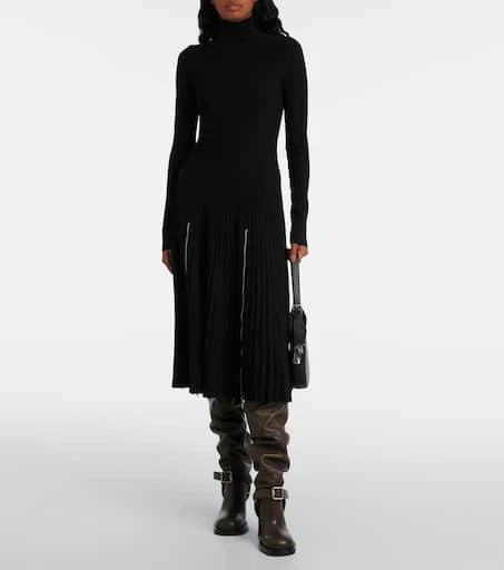 Burberry Leather over-the-knee boots 3
