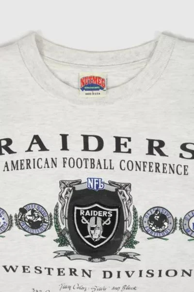 Urban Outfitters Vintage Oakland Raiders Tee 3