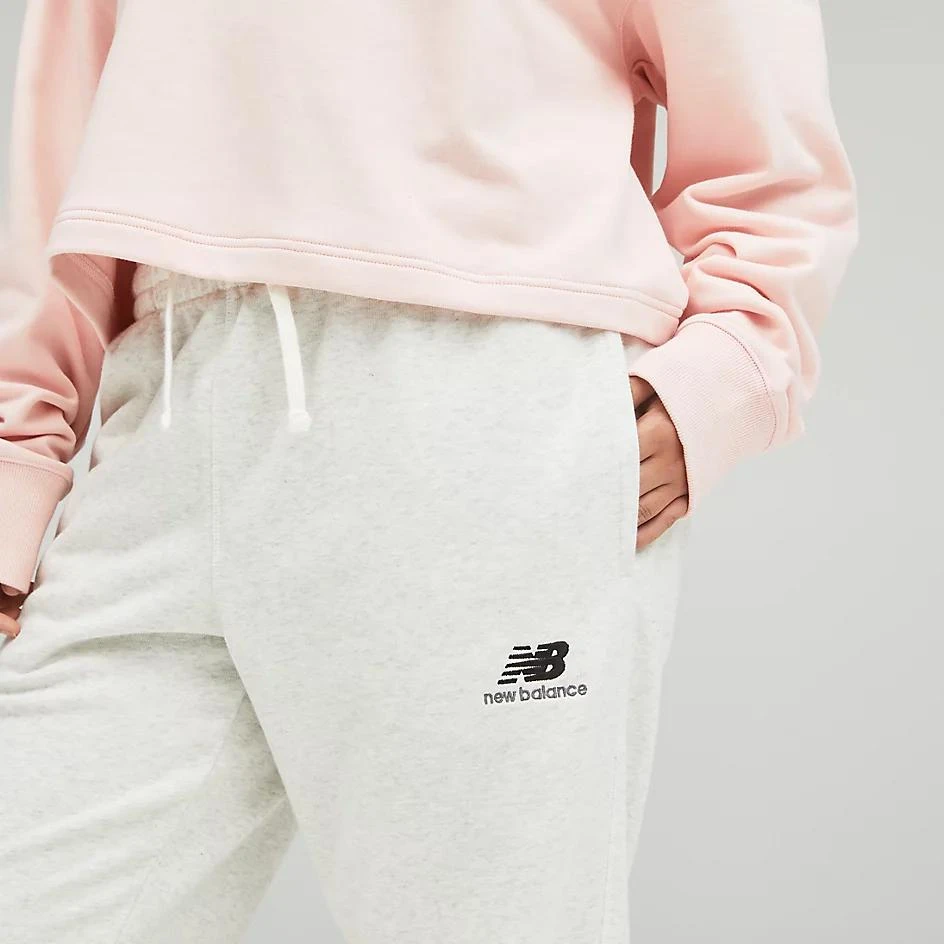 New Balance Uni-ssentials French Terry Sweatpant 6