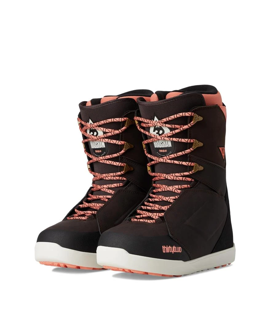 Thirty Two Lashed Bradshaw 
24 1