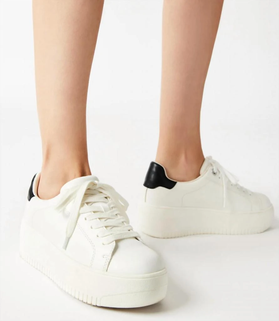 Steve Madden Steve Madden - Women's Rockaway Sneaker 5