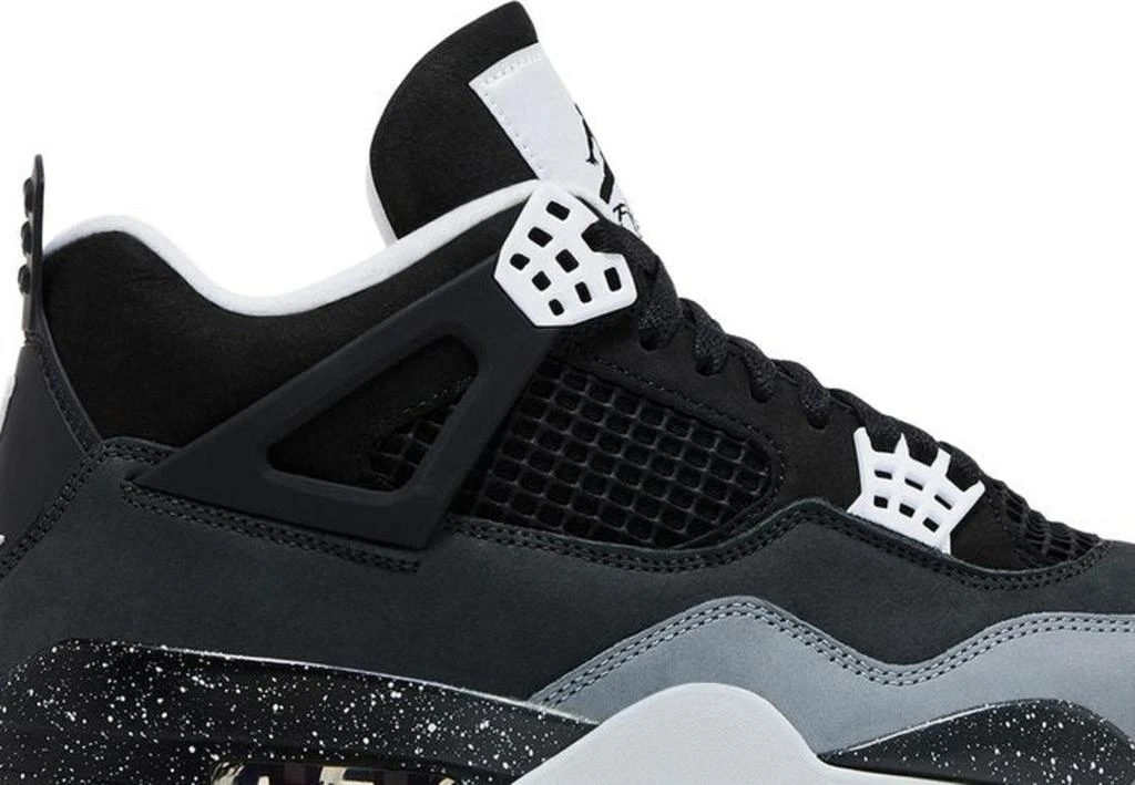 Jordan 4 Retro Fear 3