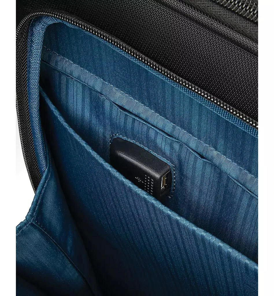 Hartmann Metropolitan 2 Global Carry-On Expandable Spinner Suitcase 6
