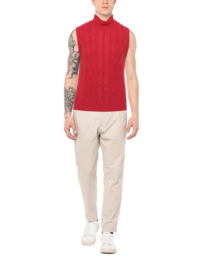 YOON Sleeveless sweater 2