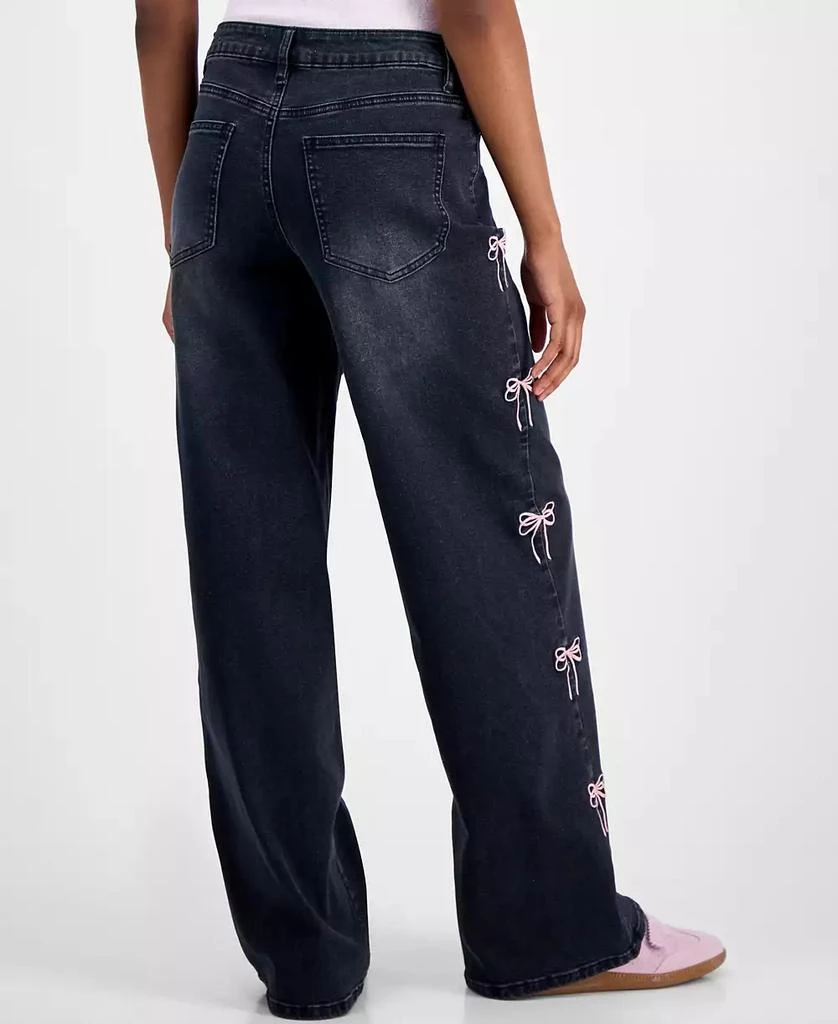 Madden Girl Juniors
Ultra 90s Bow-Embroidered Jeans 6