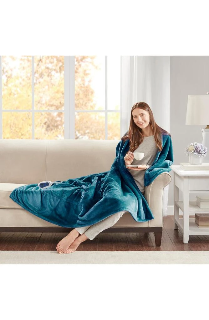BEAUTYREST Heated Faux Shearling Lined Throw Blanket 5