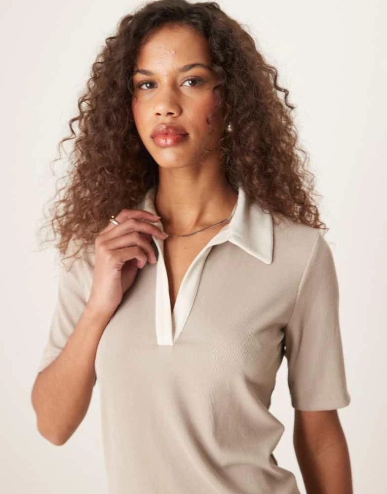 Abercrombie & Fitch Abercrombie & Fitch collar detail v neck polo in beige 3